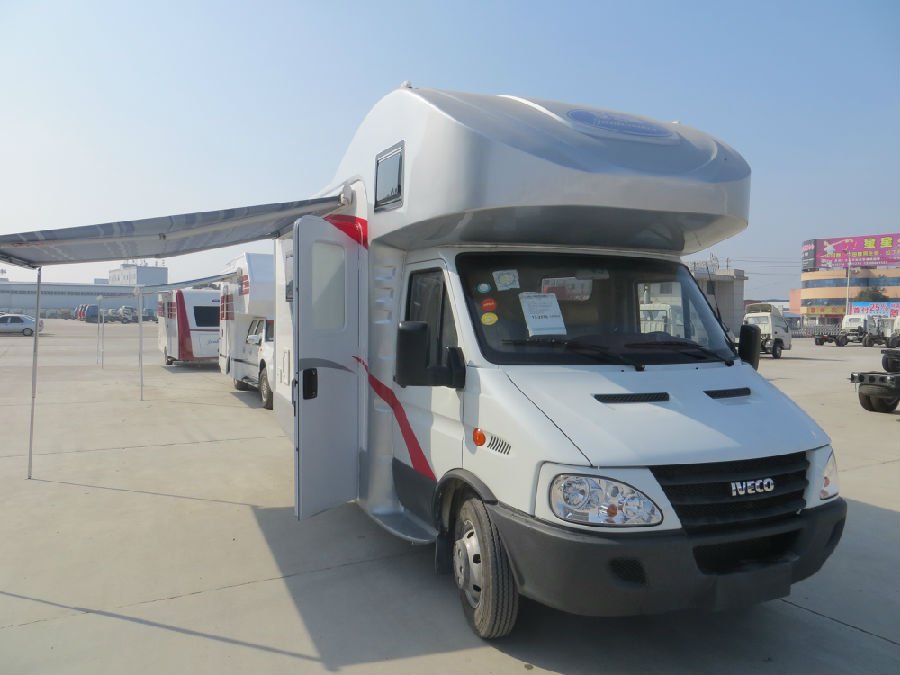 俊浩房車15342793888