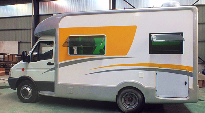 依維柯時尚版房車