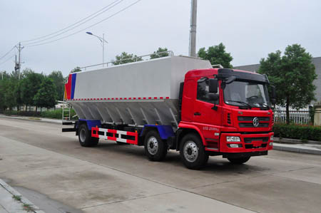 陜汽軒德飼料車銷售15271321777.jpg